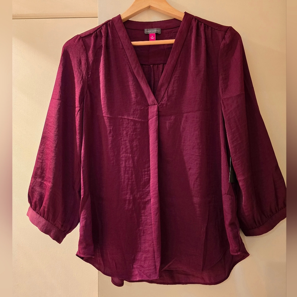NWT Vince Camuto Essentials blouse